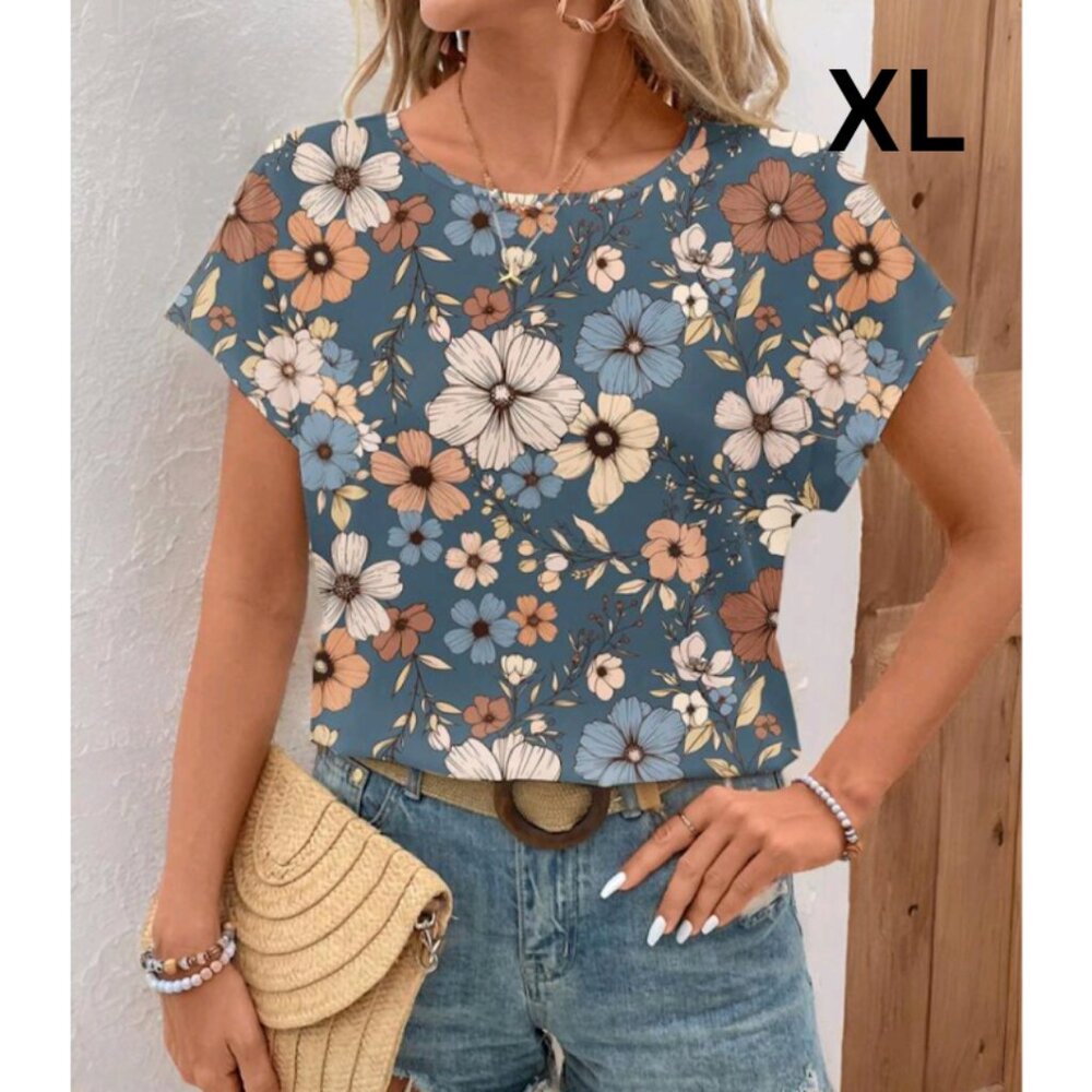 Rose Women's Floral Crop Top in Blue and Brown